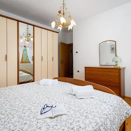 3 Bedroom Lovely In Apartament Labin (Istria)